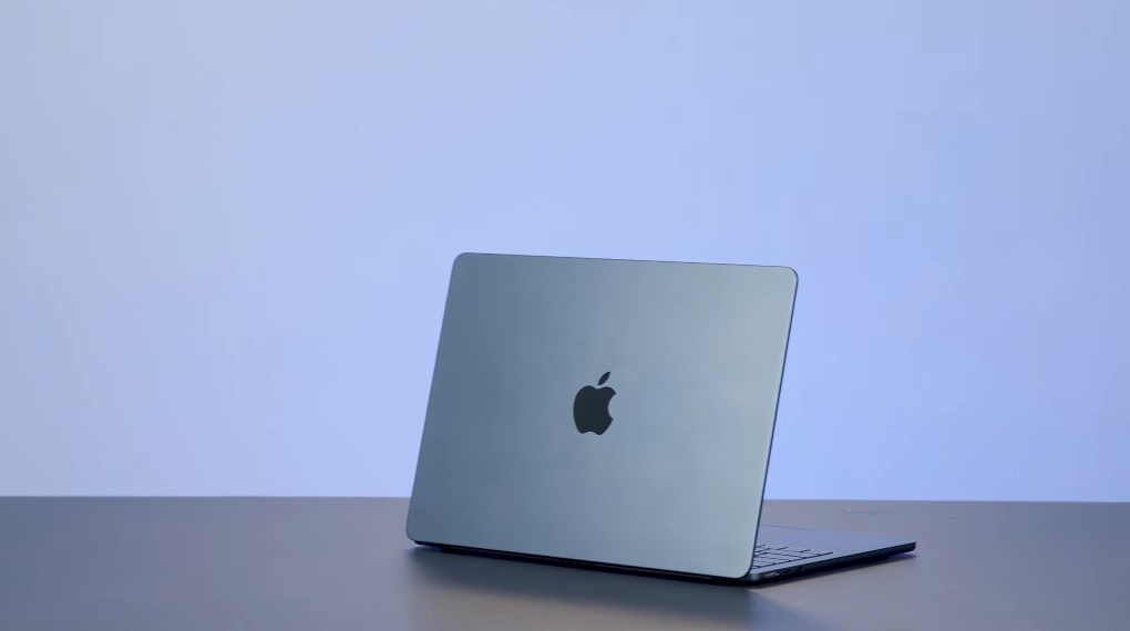 Laptop MacBook Air 13 inch M2 2022