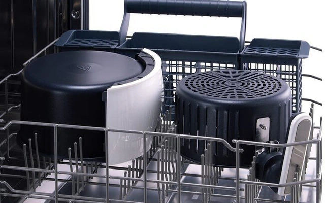 Nồi chiên không dầu rửa bằng máy rửa bát