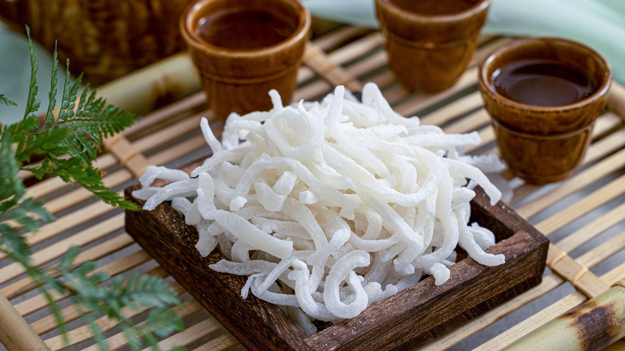 Mứt dừa non dẻo ngon