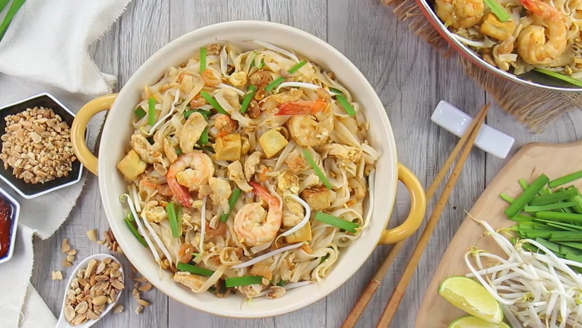 Món Pad Thái thơm ngon nổi tiếng